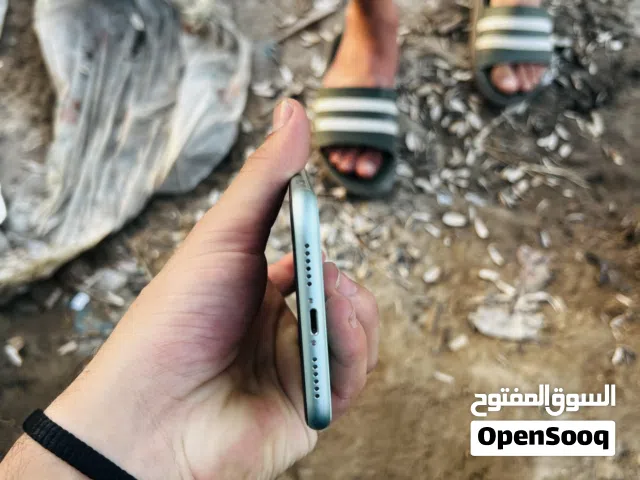 ايفون 11 العادي
