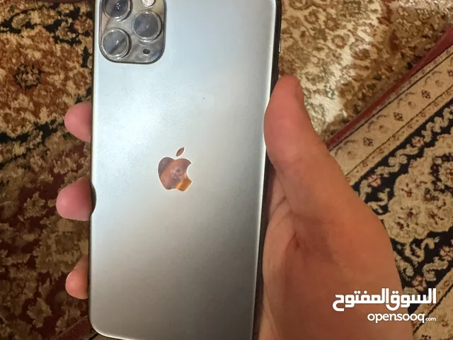 Apple iPhone 11 Pro Max 64 GB in Irbid