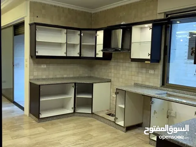 300 m2 4 Bedrooms Apartments for Rent in Amman Dabouq