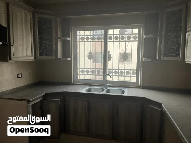 شقة طابق ثاني هندسي في مدينة الشرق