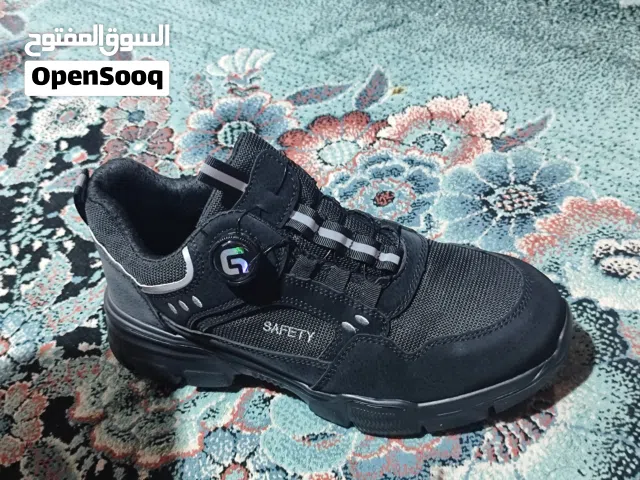 حذاء سيفتي امريكي اصلي قياس 43 -44 يلبس