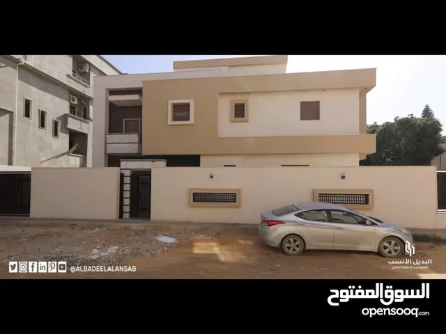 فيلا ايجار. دورين وملحق. الهضبه. امام. كلية. البنات