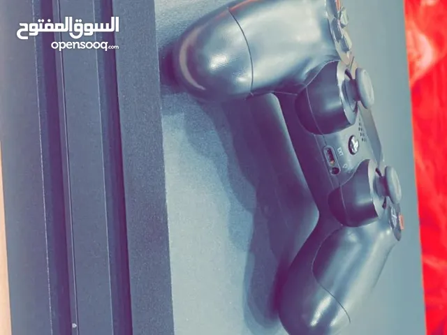 PS4 pro 1 تيرا بايت (1000 جيجا) يد تحكم عدد 2 اصليات كرتونة الجهاز موجودة