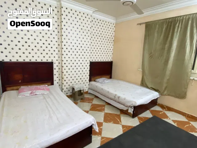 شقه للبيع 150 متر مسجله شهر عقاري وجهه وناصيه فيصل الرئيسي دور ثالث برج اسانسير موقع مميز جدا