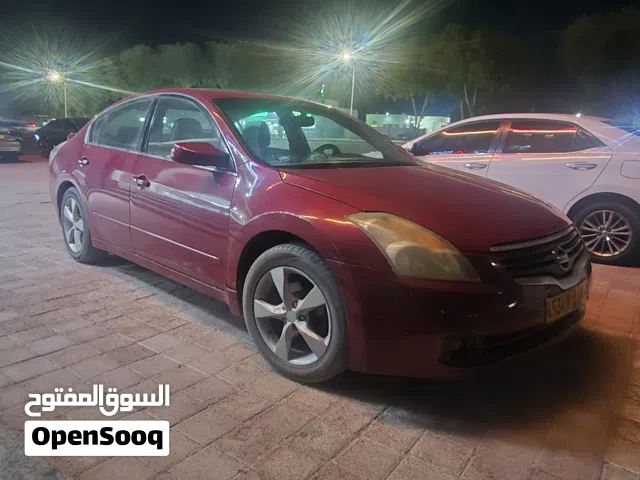 2009 نيسان التيما SL