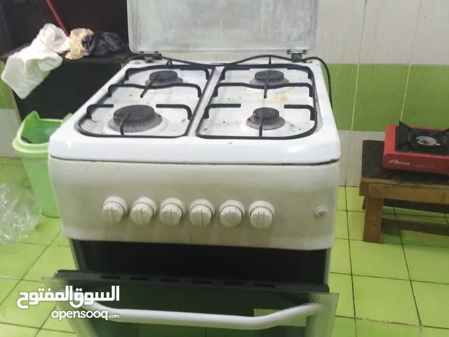 Oven cooker for 30 riyals