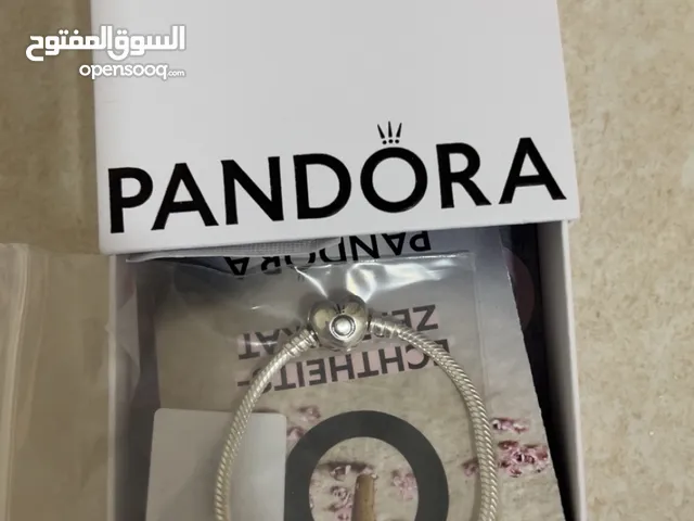 للبيع اسوارة ماركة باندورا جديدة