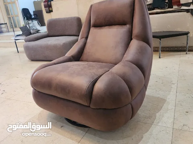 كرسي ريكلاينر خشب زان غايه بالراحه بهتز أفقي بلف 360درجه