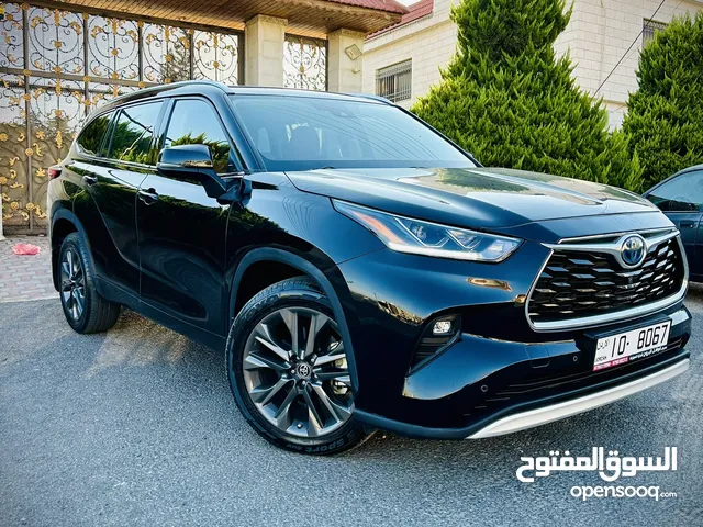 Used Toyota Highlander in Amman