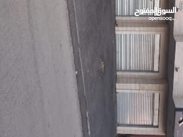 مخازن للإيجار