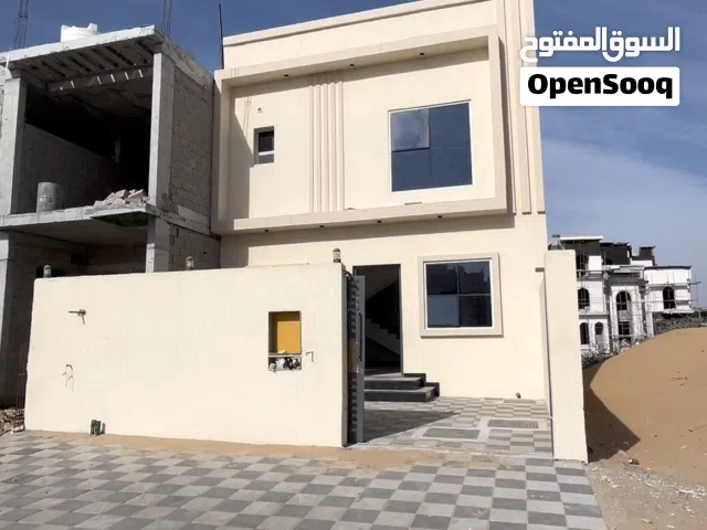 فلة تاون للبيع في الحليو بسعر 1.15M فقط و معفية من رسوم التسجيل جاهزة للنقل المعلومات في المواصفات
