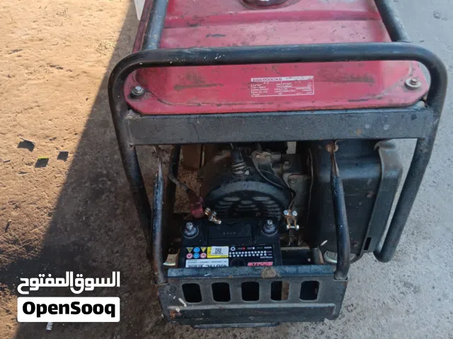 مولد كهرباء هوندا (Honda) أصلي - نظيف وجاهز للشغل