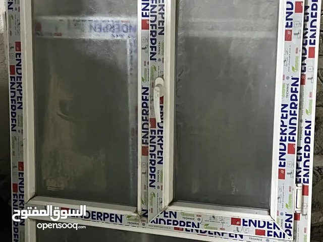 شباك PVC خاص بالكرفان عدد 4