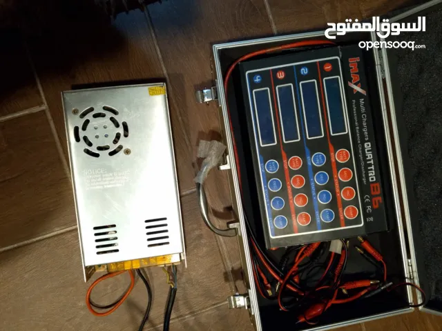 شاحن بحالة ممتازة