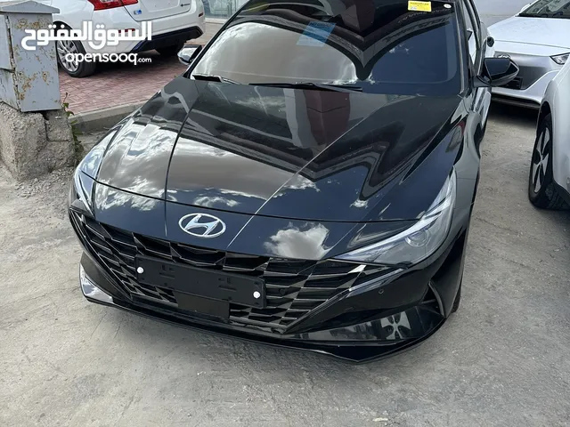 Used Hyundai Avante in Zarqa