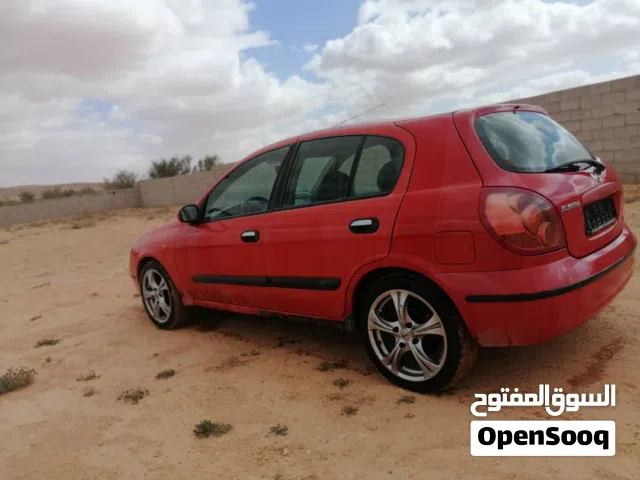 نيسان الميرا