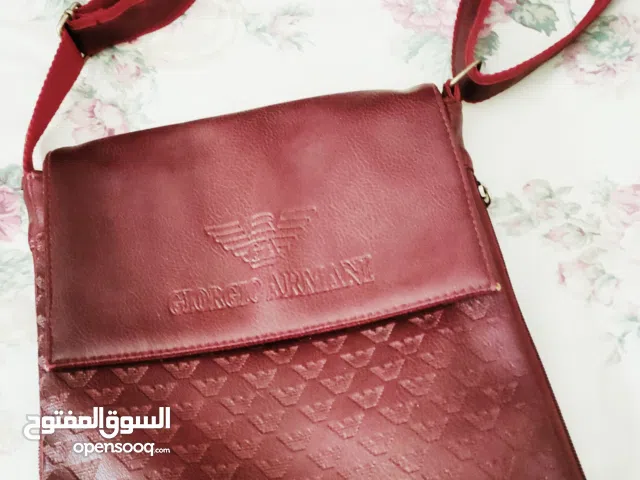 Giorgio Armani  شنته جلد اصلي نخب اول  مستخدمه مره واحده بحال الوكاله