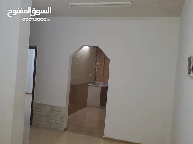 شقة للإيجار في جبل طارق قرب مسجد زيد بن ثابت