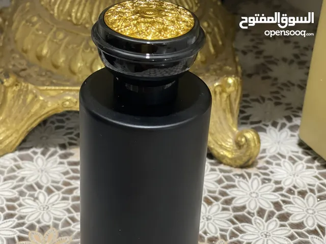 خدي عطر او مرش واحصلي على اسوارة مجانا