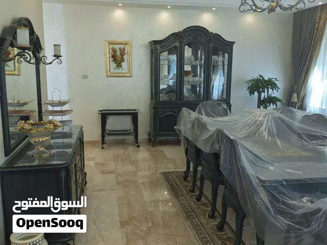 981 m2 More than 6 bedrooms Villa for Sale in Amman Dabouq