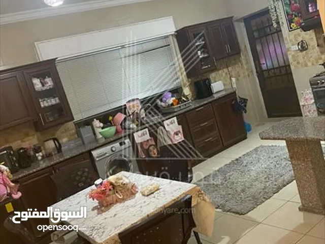 140m2 3 Bedrooms Apartments for Sale in Amman Shafa Badran