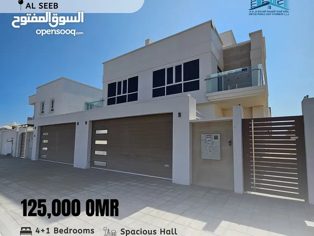 400 m2 4 Bedrooms Villa for Sale in Muscat Seeb