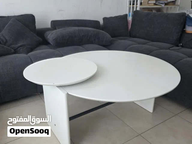 طاولة وسط جديدة