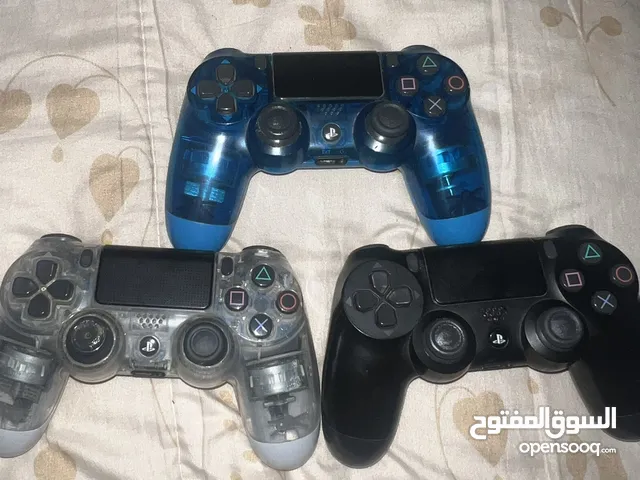ثلاثه أجهزه بلاستيشن خربانه للبيع
