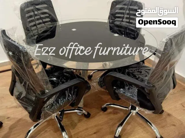 ترابيزه إجتماعات زجاج سكوريت ضد الكسر متوفرة