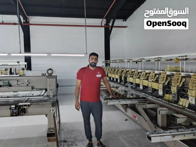 تصميمات وصيانة ماكينات التطريز بالكمبيوتر الصناعيه
