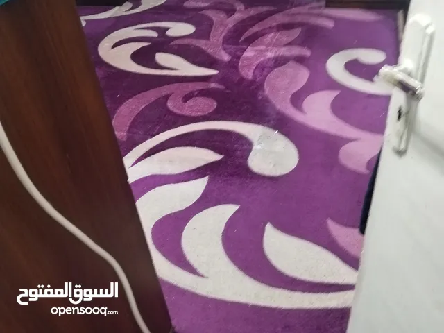 سجادة تركي مستعمل الوان النهدي وزهري مقاس 3.70 * 2.70 للبيع