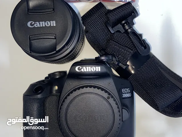 كاميرا كانون اي او اس 2000D حديثة استخدام بسيط مع جميع ملحقاتها  ‏Canon EOS 2000D