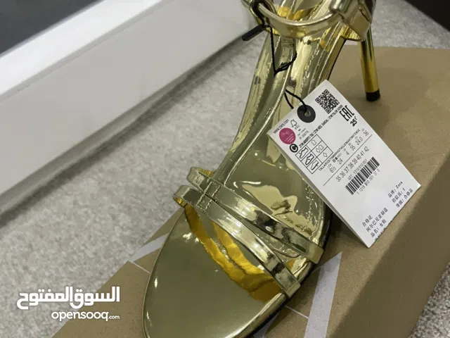 كعب عالي براند زارا، قياس 38،