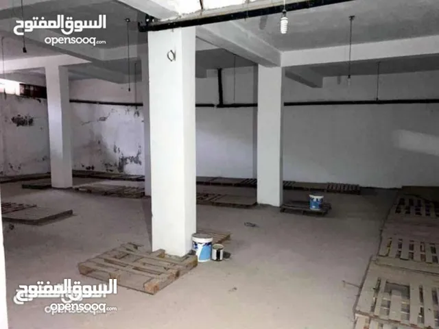 305 m2 Warehouses for Sale in Irbid Hakama Street