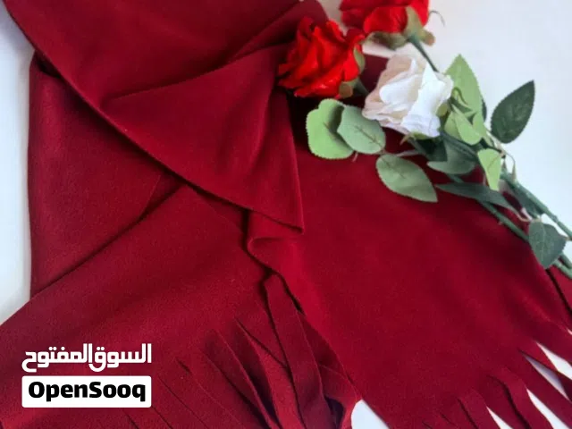 وفرنا لكم سكارف النوعية العادية  هدية رأس السنة التي تروي قصة حب!  بمناسبة قدوم العام الجديد
