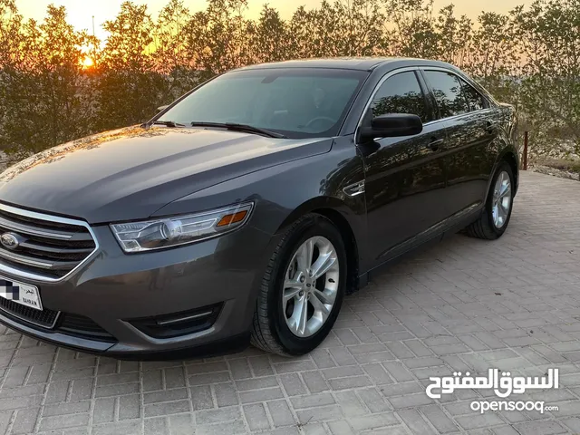 Ford Taurus 2.0 2018