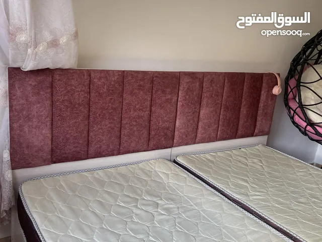 غرفه نوم للبيع  شبه الجديد ولا غلطه فيها