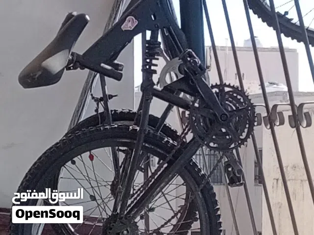 يوجد بسكليت جنط،24 للبيع البسكليت ما شاء الله عليه فقط يحتاج صيانه خفيفه تكلف 4 او 5 دنانير فقط