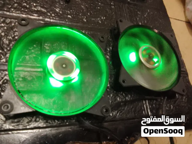 مراوح بحالة ممتازة جدا للبيع  Cooler Master MasterFan 120 AB Cooler Master MF120L RGB