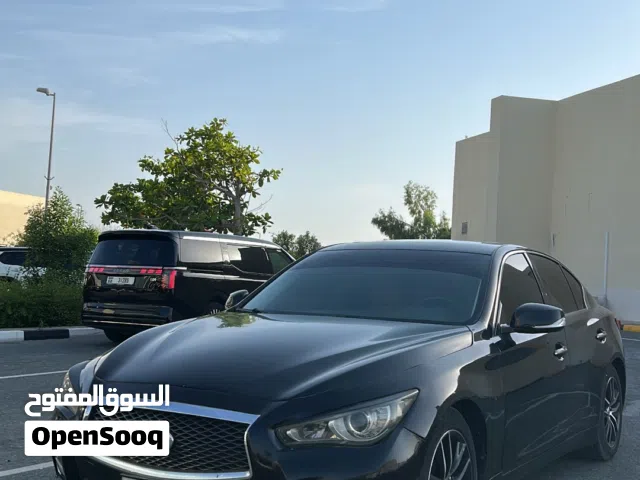 2014 إنفينيتي Q50 Sport
