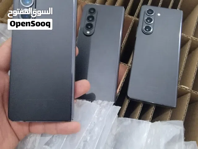 جلاكسي زد فولد 5 اجهزه امريكي بذاكره ون تيرا او 512 قيقا