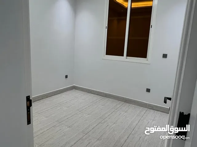 إعلان شقة للإيجار في حي الملقا الرياض