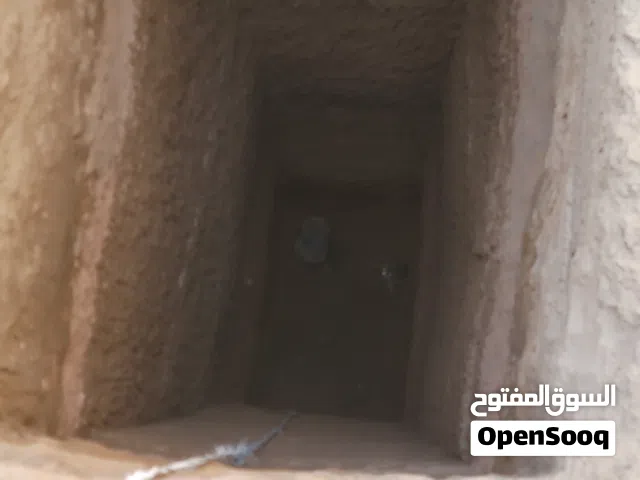 مقاولات عامه ابار بيارات كمبريش هواء بكلين شيول دكاكات شيولات قلابات هلتيات تكسيرات بجميع المعدات ال