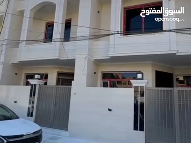 بيت للبيع موقع مميز جدا حي الجهاد المخابرات مساحة 100 م بناء حديث درجة اولى