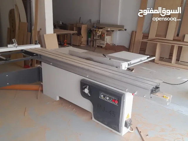 مشروع إستثماري كامل (ورشة نجارة) للبيع ... فرصة للراغبين بالبدء في مشروع جاهز يوجد بها أعمال حالياً