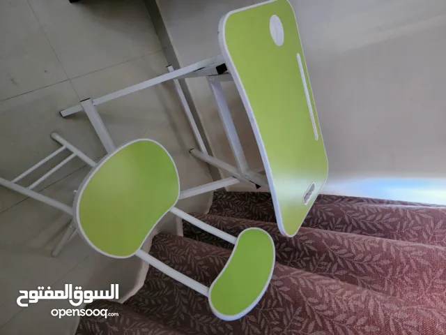 طاولة دراسة مع كرسي السعر 80 درهم