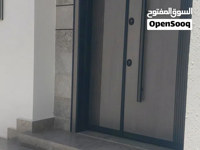 900 m2 More than 6 bedrooms Villa for Rent in Benghazi Venice