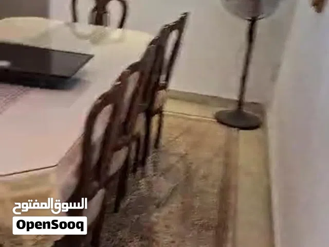 شقه للبيع بمدينه نصر الحي التامن خطوات للنادي الاهلي  الشقه بتطل علي شارع الطاقه