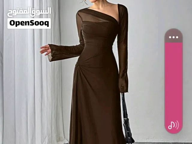 فستان بني طويل