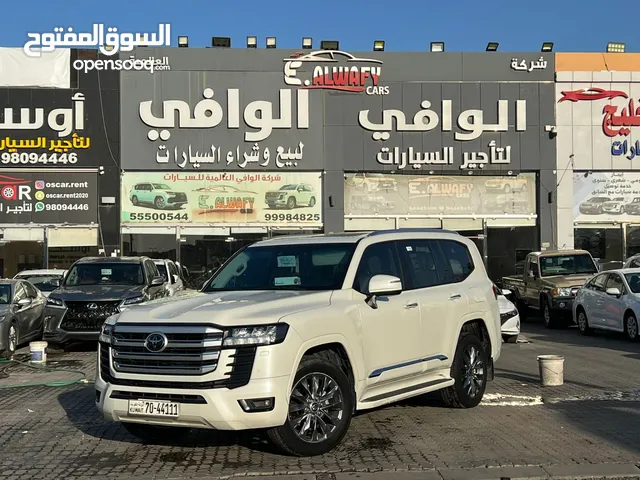 Used Toyota Land Cruiser in Mubarak Al-Kabeer